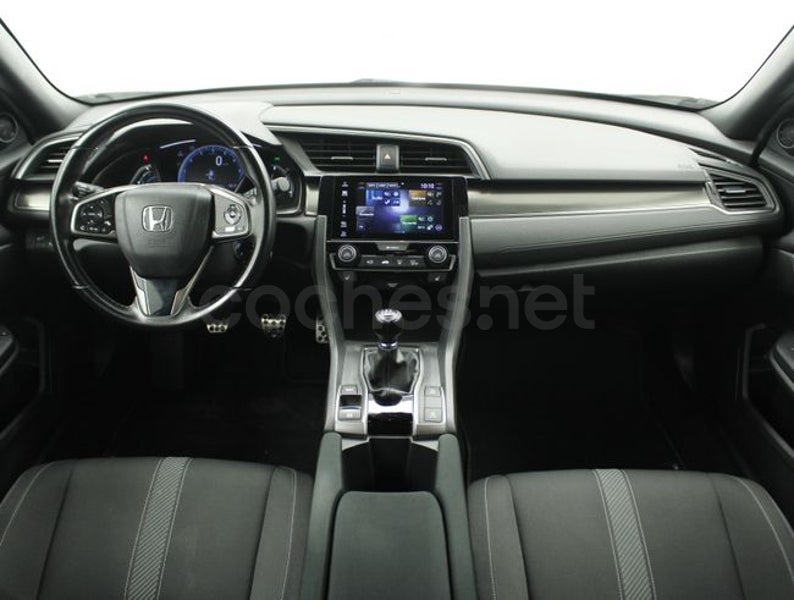 Honda Civic 2019 — photo 4