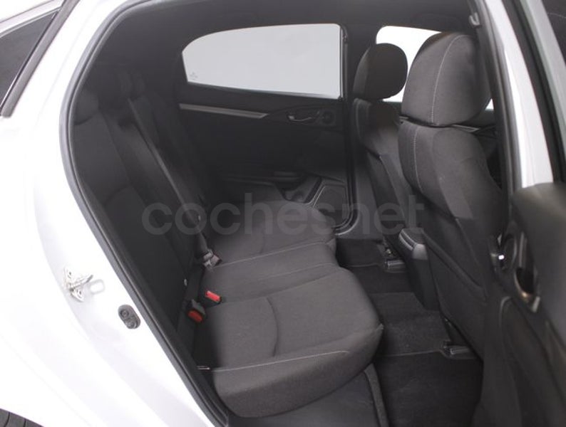 Honda Civic 2019 — photo 6