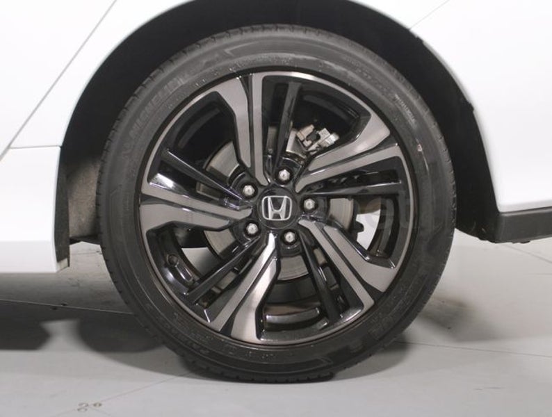 Honda Civic 2019 — photo 8