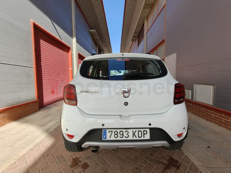 Dacia Sandero 2017 — photo 4