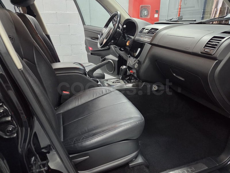 Ssangyong Rexton 2015 — photo 7