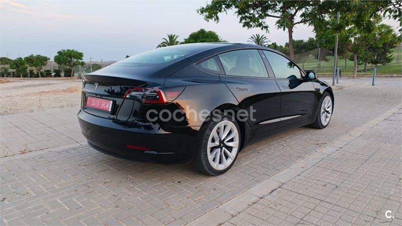 Tesla Model 3 2022 — photo 3