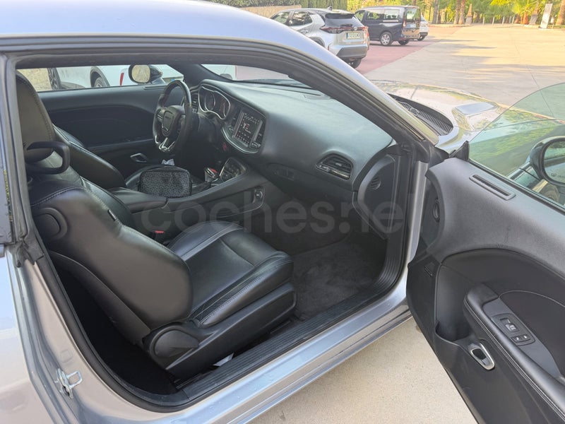 Dodge Challenger 2023 — photo 8