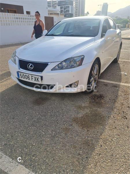 Lexus Is220d 2007 — photo 3