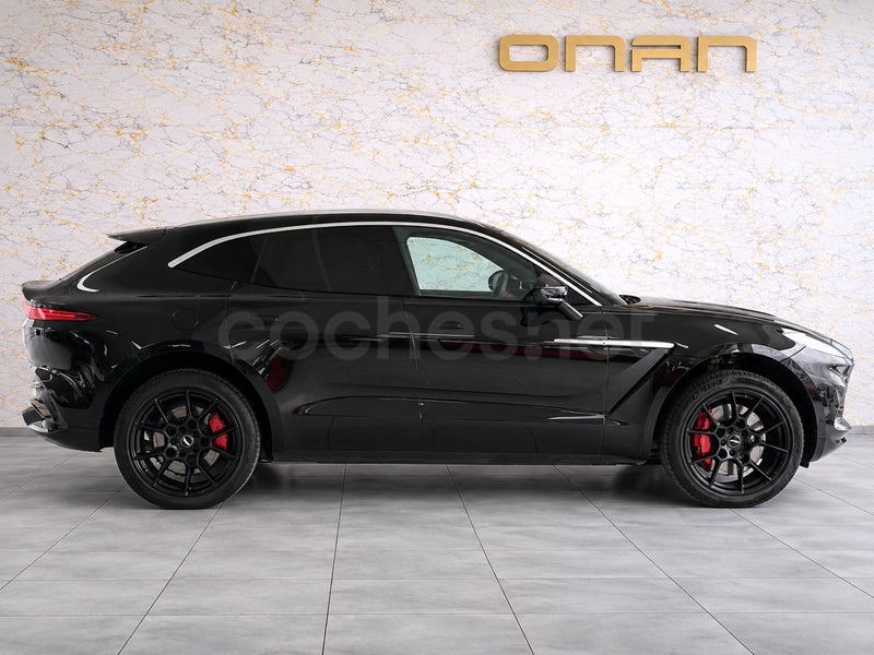 Aston Martin Dbx 2020 — photo 5