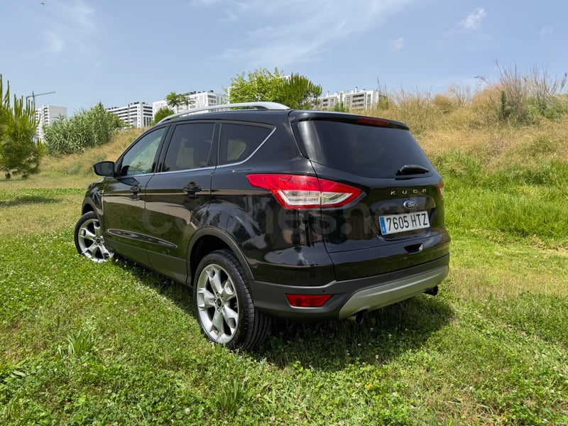 Ford Kuga 2014 — photo 3