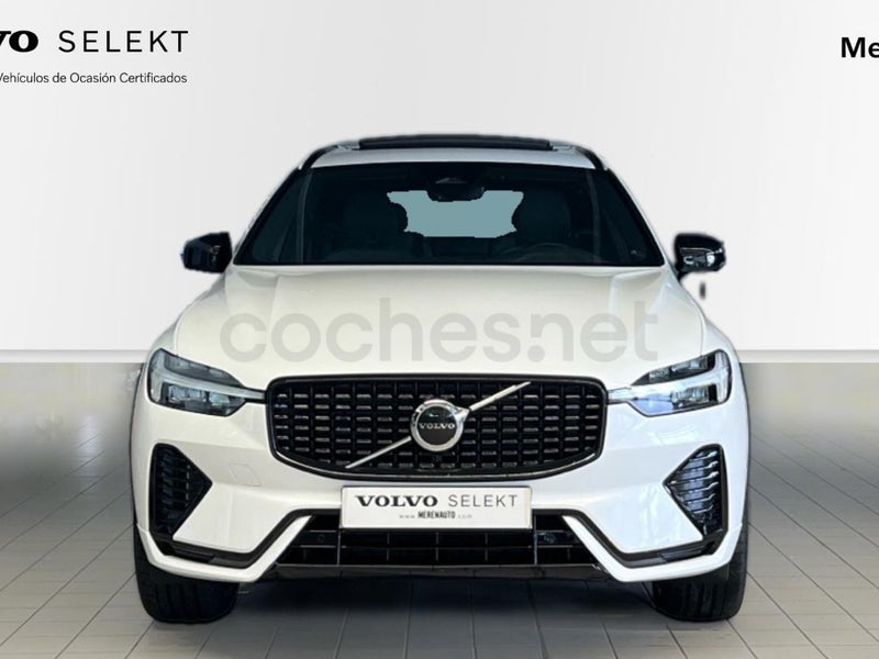 Volvo Xc60 2023 — photo 2