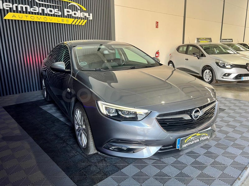 Opel Insignia 2020 — photo 2