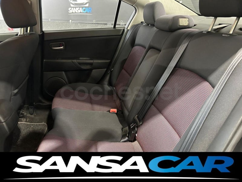 Mazda Mazda3 2005 — photo 8