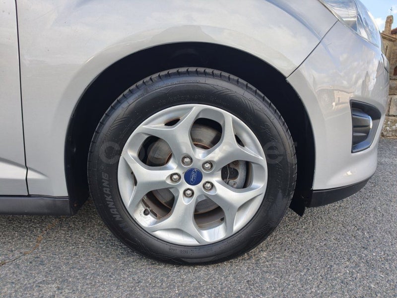 Ford Grand C-max 2013 — photo 8