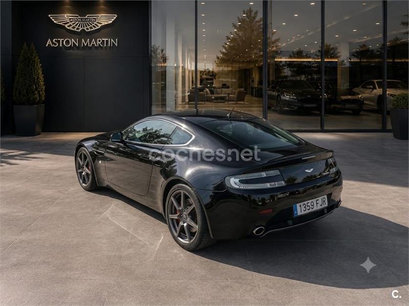 Aston Martin V8 Vantage 2006 — photo 2