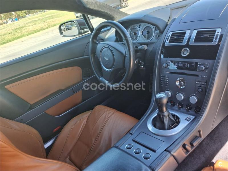 Aston Martin V8 Vantage 2006 — photo 6