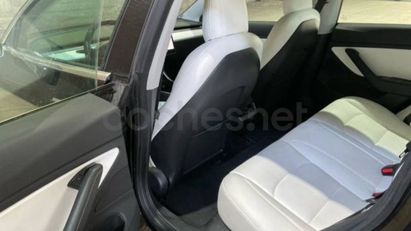 Tesla Model 3 2019 — photo 4