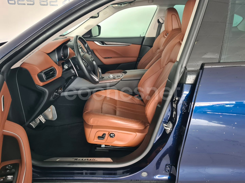 Maserati Levante 2017 — photo 8
