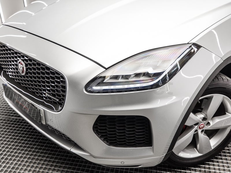 Jaguar E-pace 2019 — photo 4