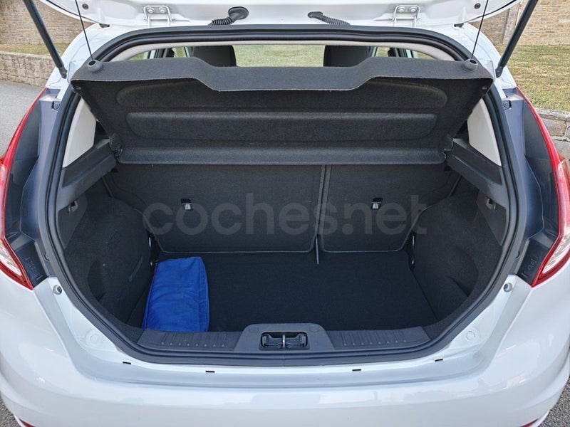 Ford Fiesta 2015 — photo 7