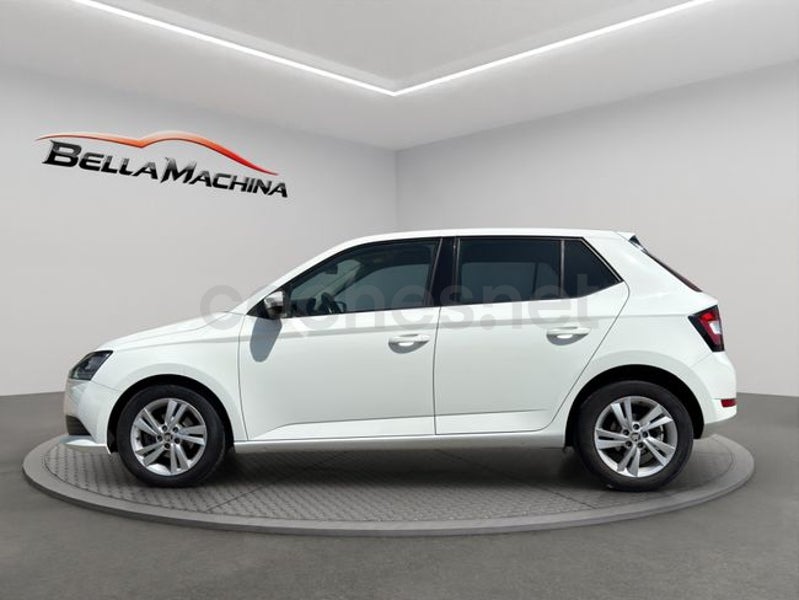 Skoda Fabia 2021 — photo 2
