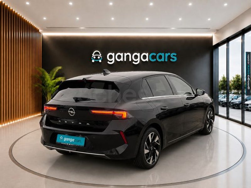 Opel Astra 2023 — photo 5
