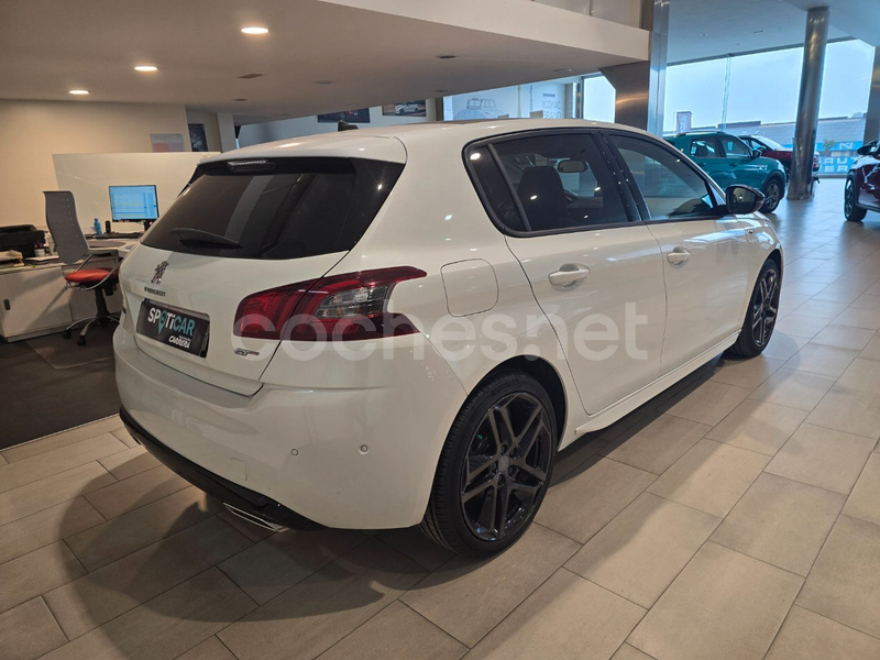 Peugeot 308 2020 — photo 2