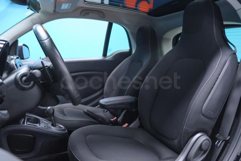 Smart Fortwo 2017 — photo 7