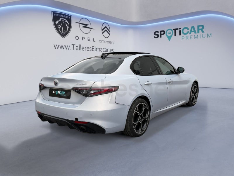 Alfa Romeo Giulia 2024 — photo 6