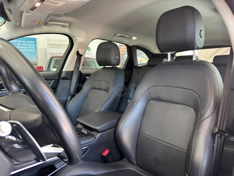 Jaguar F-pace 2021 — photo 8