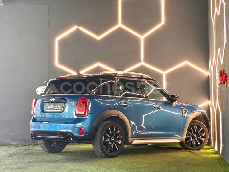 Mini Countryman 2017 — photo 2