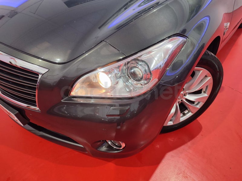 Infiniti M 2012 — photo 5