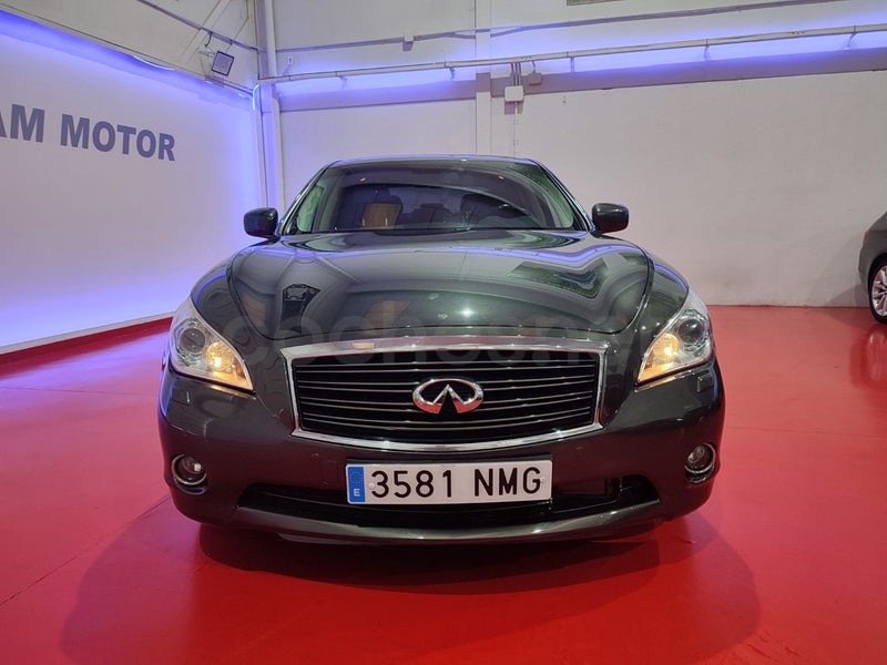 Infiniti M 2012 — photo 7