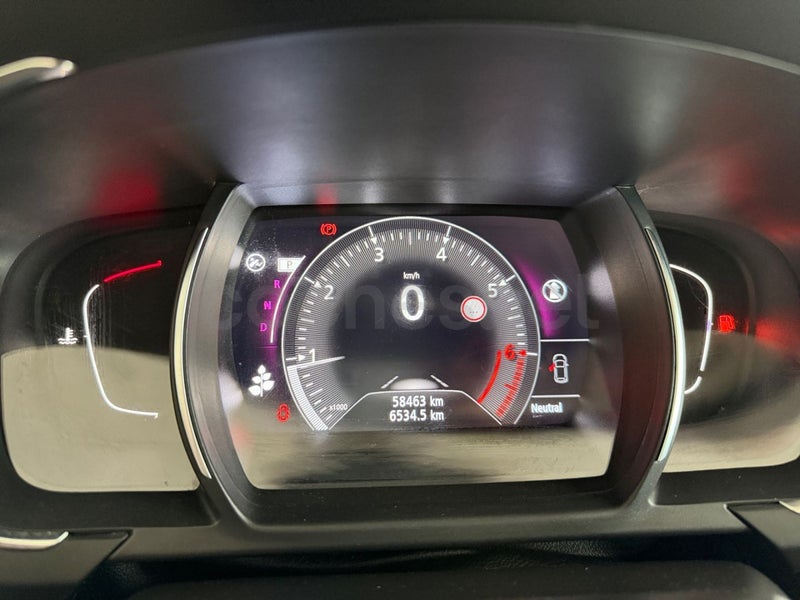 Renault Grand Scénic 2022 — photo 7