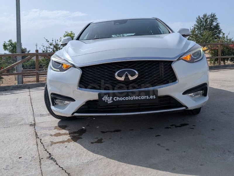 Infiniti Q30 2018 — photo 3