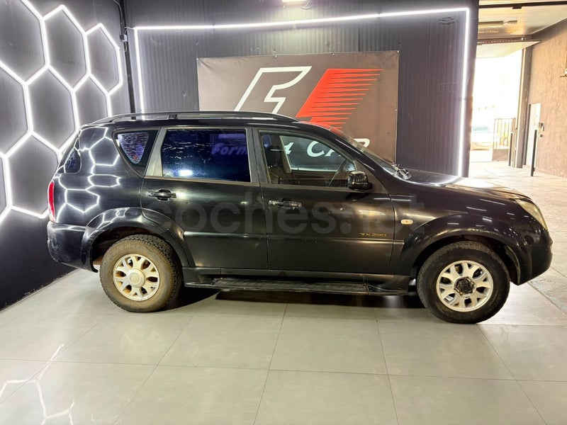 Ssangyong Rexton 2005 — photo 3