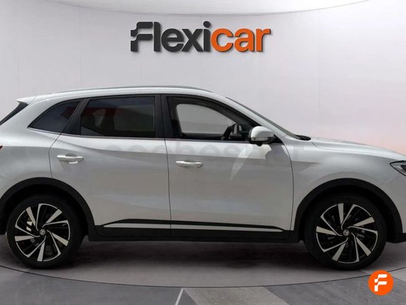 Mg Zs 2025 — photo 3