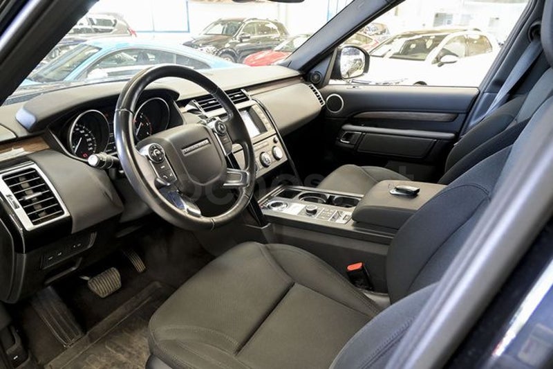Land-rover Discovery 2017 — photo 4