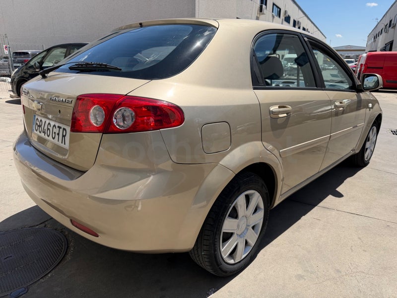 Chevrolet Lacetti 2010 — photo 7