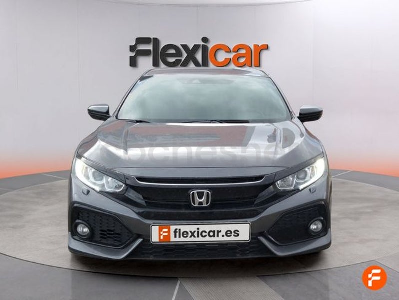 Honda Civic 2019 — photo 2