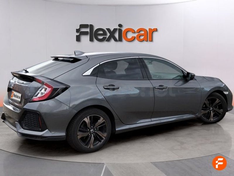 Honda Civic 2019 — photo 5
