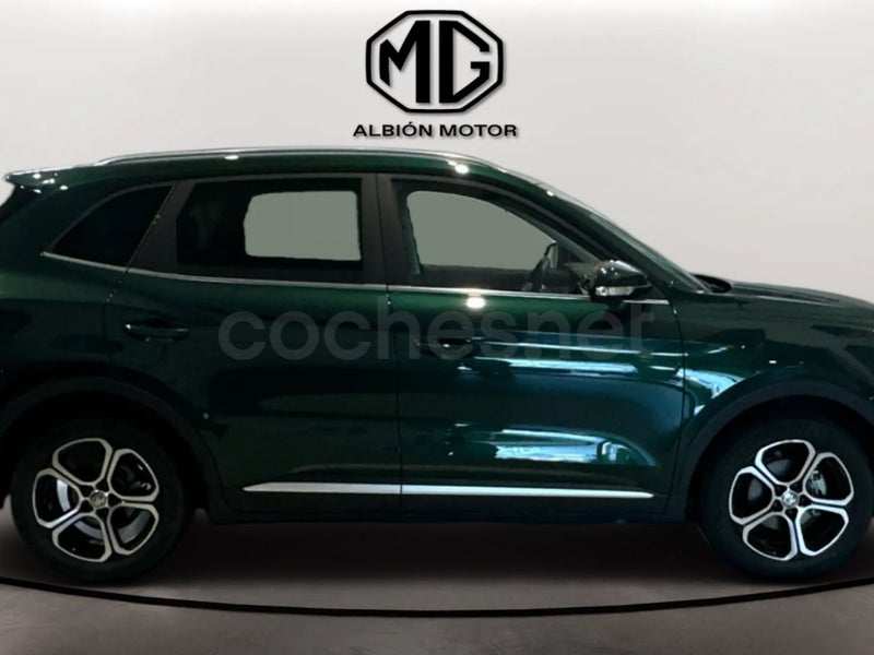 Mg Zs 2025 — photo 3