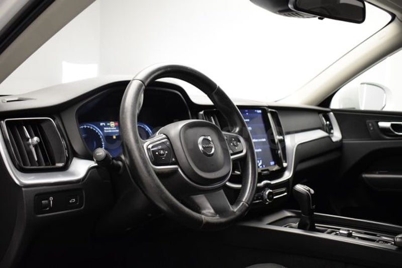 Volvo Xc60 2018 — photo 6