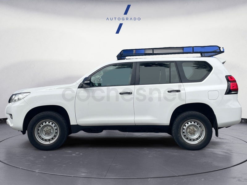 Toyota Land Cruiser 2020 — photo 5