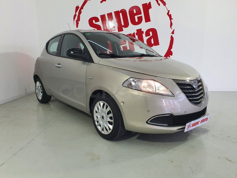 Lancia Ypsilon 2011 — photo 3