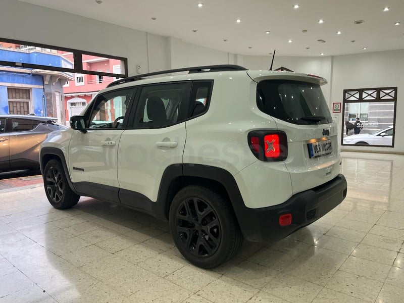 Jeep Renegade 2022 — photo 3