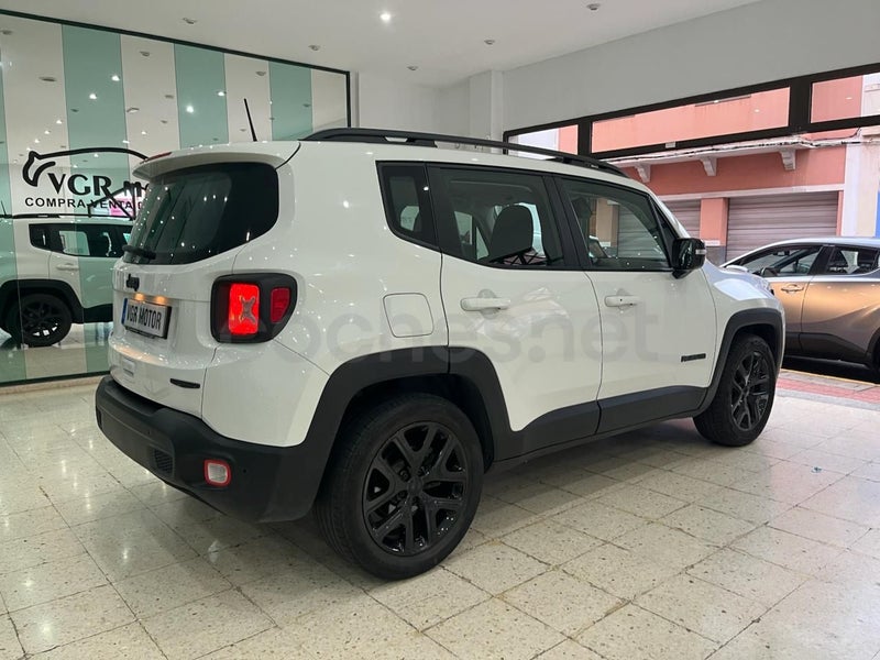 Jeep Renegade 2022 — photo 4