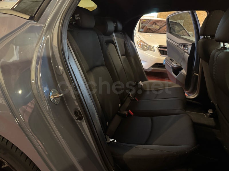 Honda Civic 2019 — photo 8