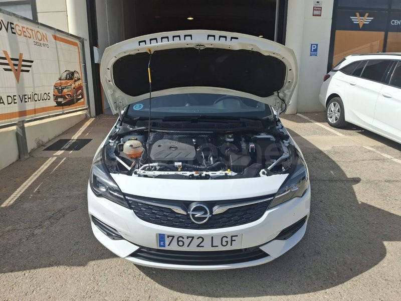 Opel Astra 2020 — photo 4