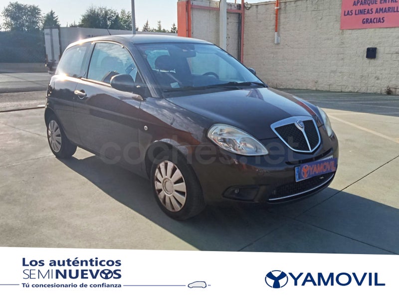 Lancia Ypsilon 2011 — photo 3