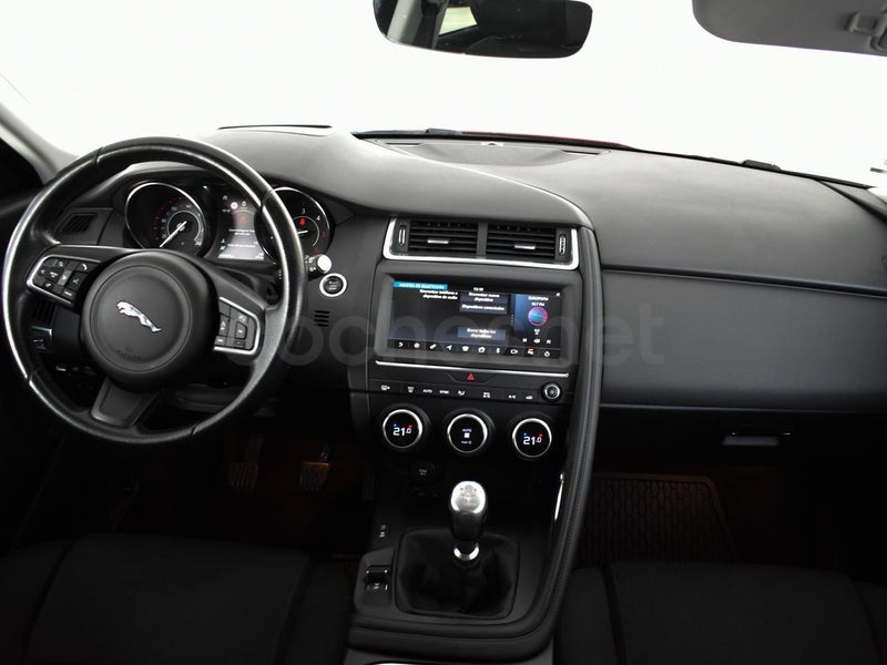 Jaguar E-pace 2018 — photo 6