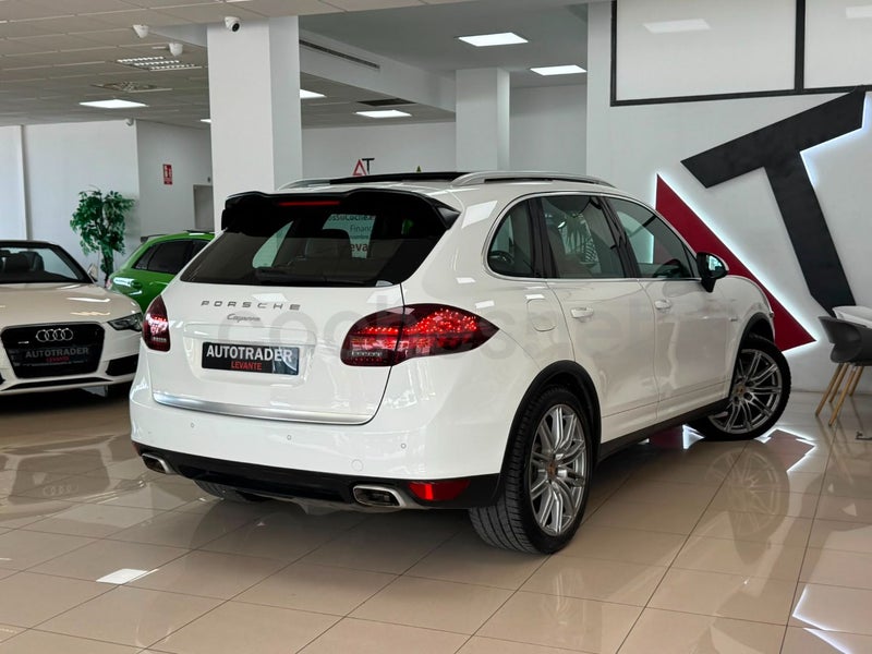 Porsche Cayenne 2014 — photo 7