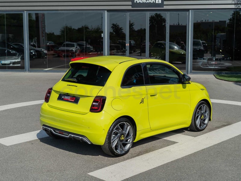 Abarth 500 2023 — photo 6