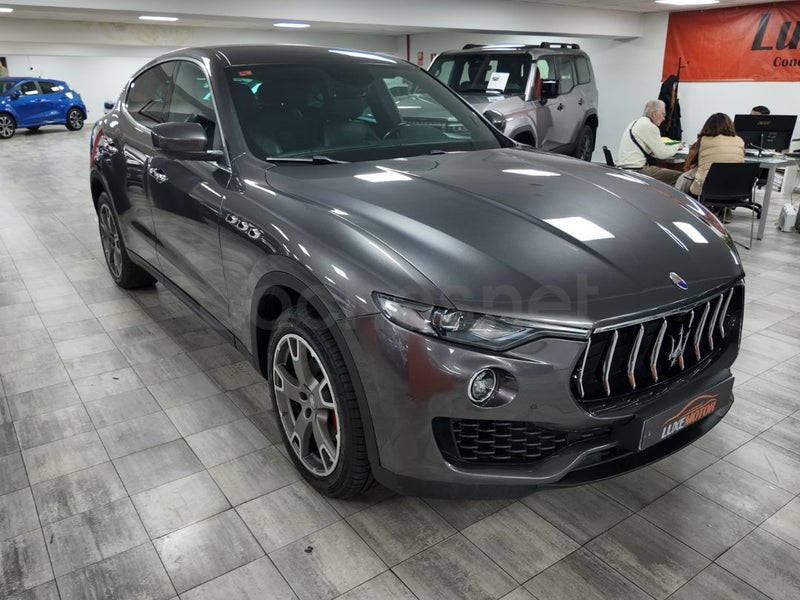 Maserati Levante 2017 — photo 2